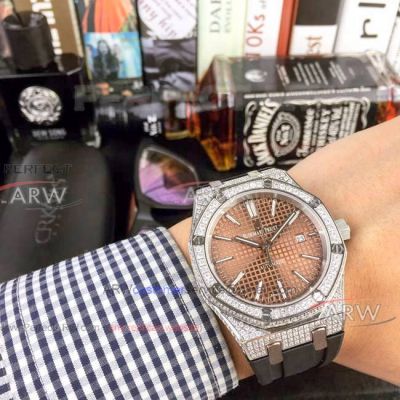 Perfect Replica Audemars Piguet Royal Oak Watch Rose Gold Dial Diamond Case